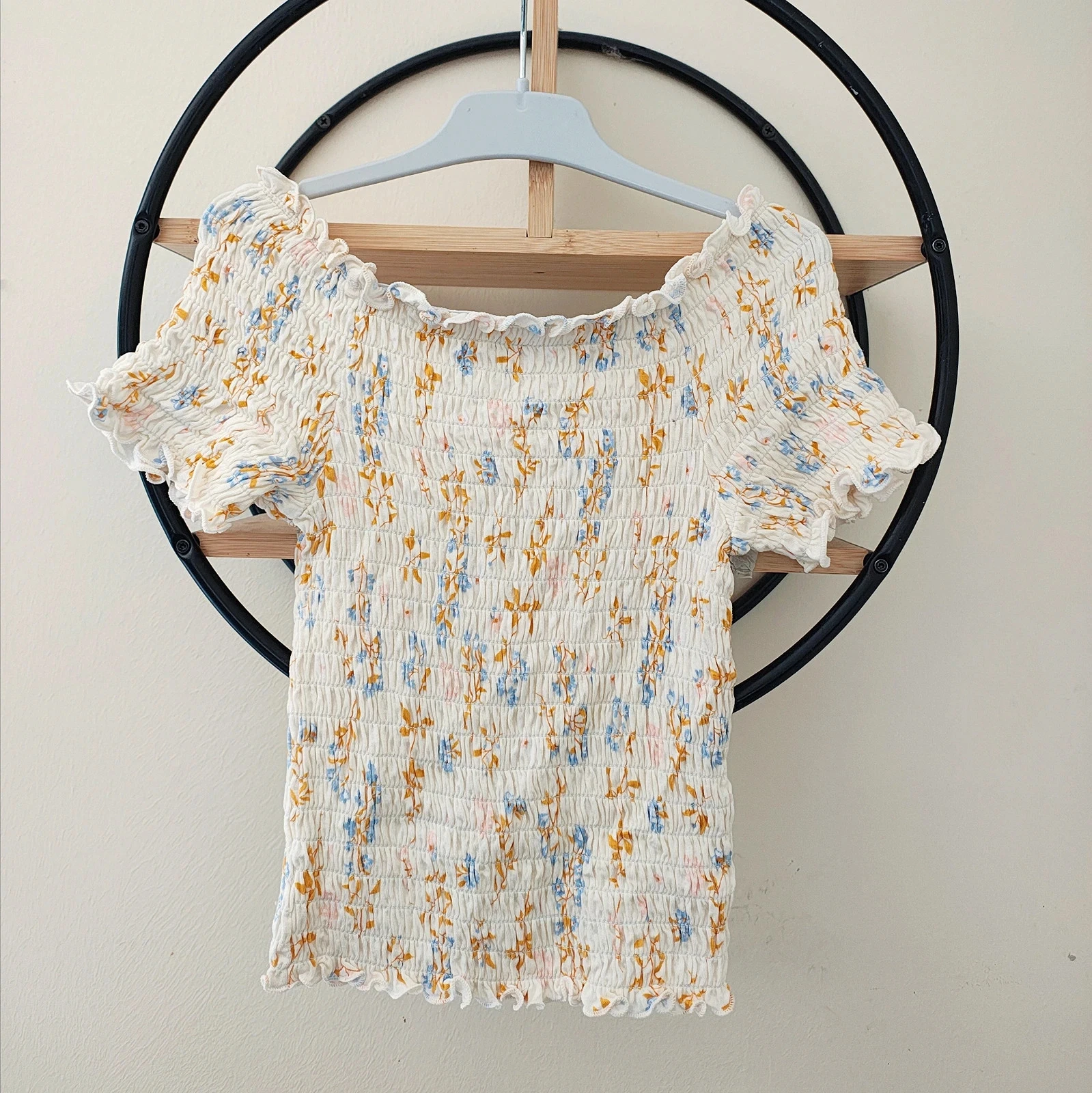 6 ans Teeshirt été kiabi ( étiquette coupée)